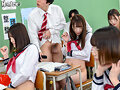 校則違反は連帯責任！男子がわざとやらかして、罰として女子も男子も下半身丸見え半裸登校！ボクが通う超進学校はとにかく校則がやたらと厳しい。 画像3